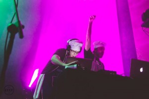 946732_192693700881789_945747823_n